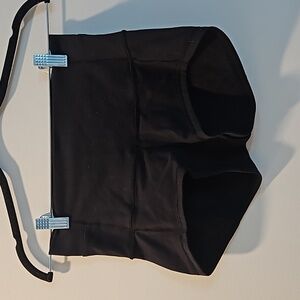 Lululemon short shorts